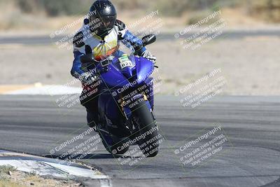 media/Oct-30-2025-Racers Edge (Thu) [[dabbdaf680]]/3-B Group/Session 2 Turn 2/